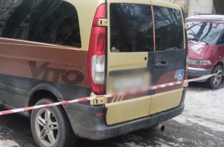 � ������ �������� Mercedes-Benz Vito �������� ���� ������� �������